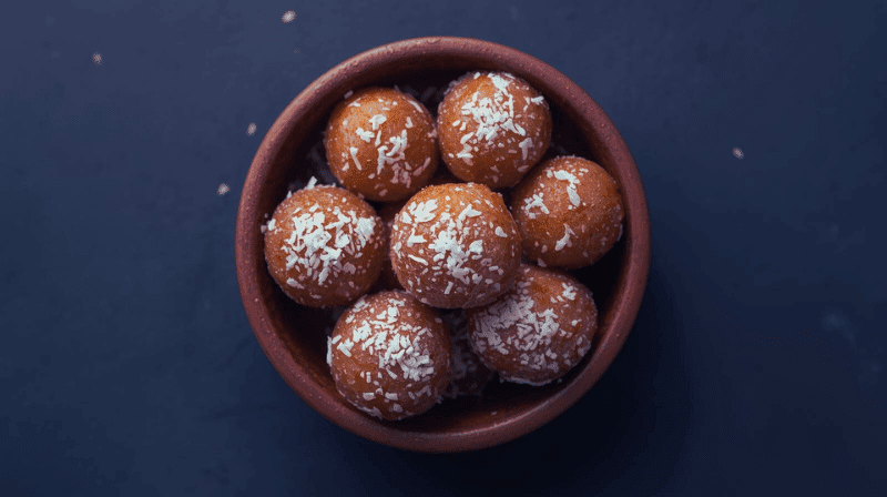 Kutsinta Filipino brown rice cakes with coconut topping | Jiggly kakanin dessert | Popular Filipino street food snack